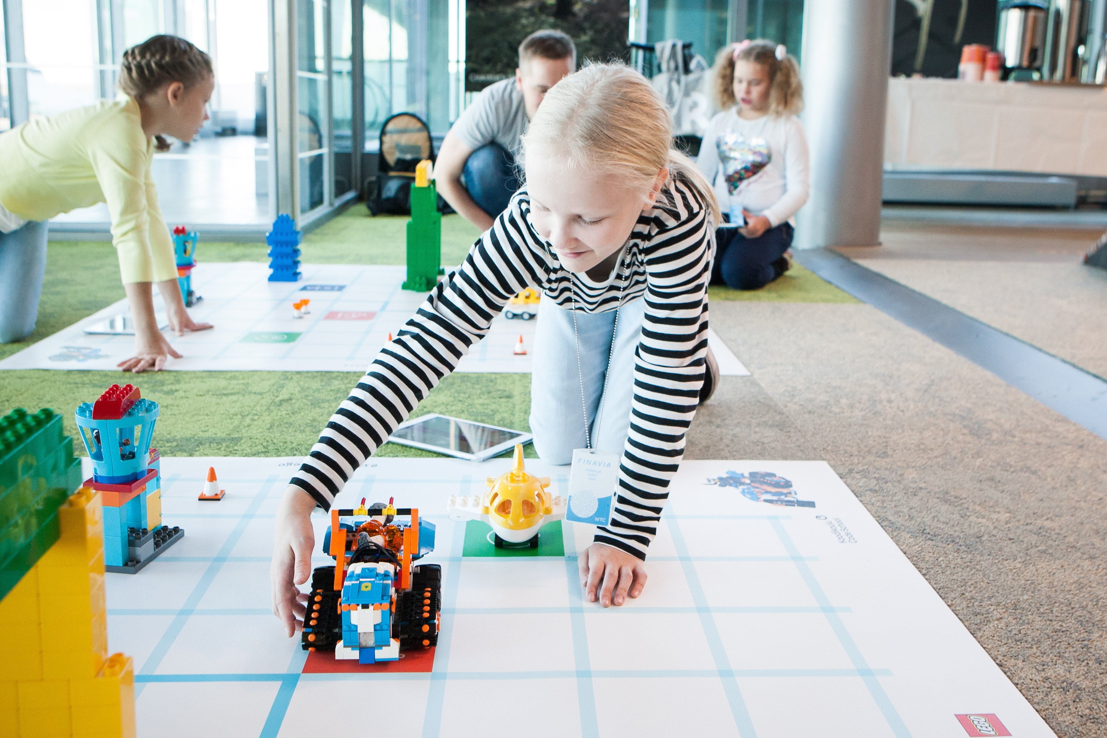 legoxreaktor-codingSchool-Finavia-111018-16