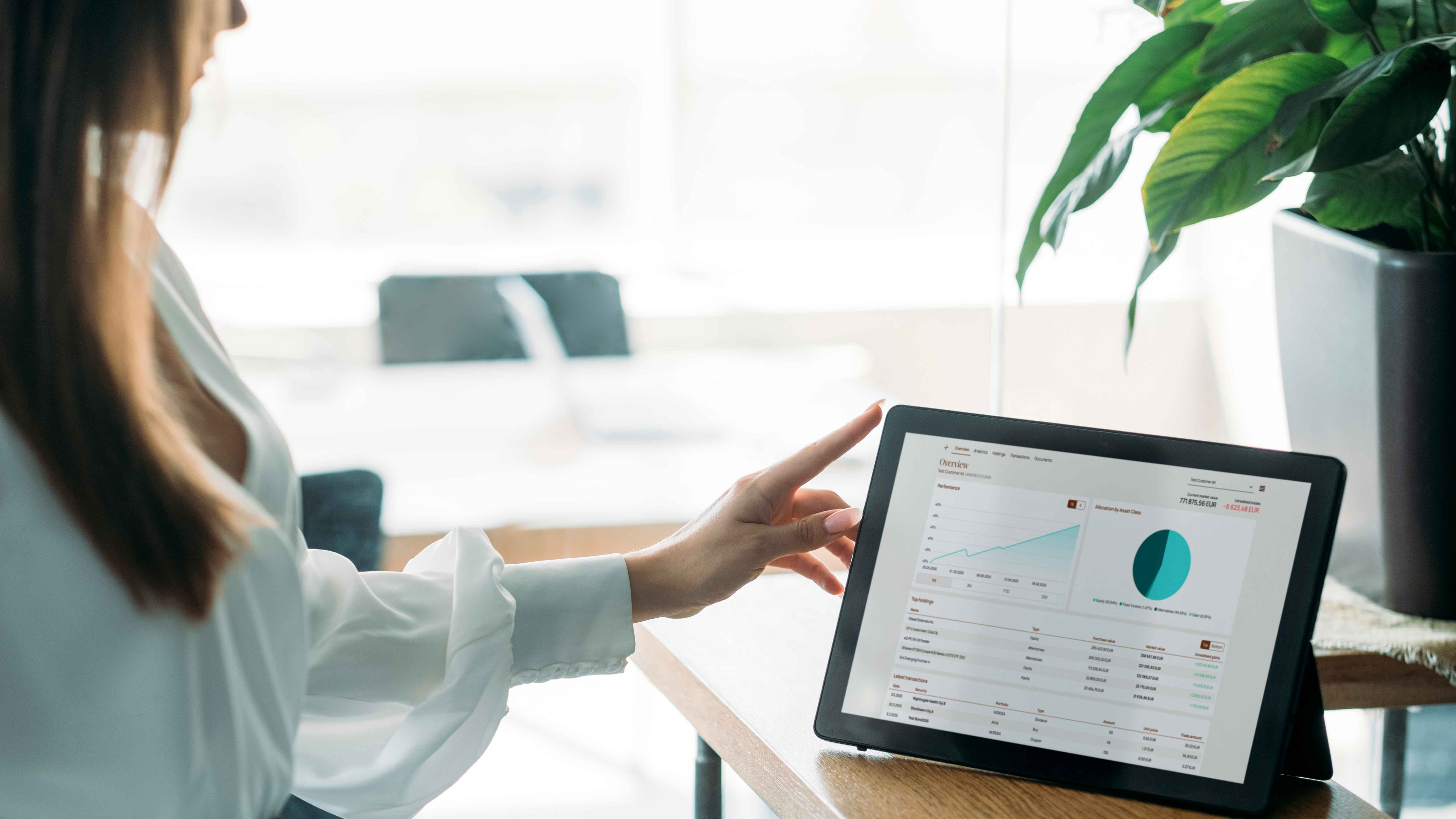 Navigator_case_hero_ch7hea