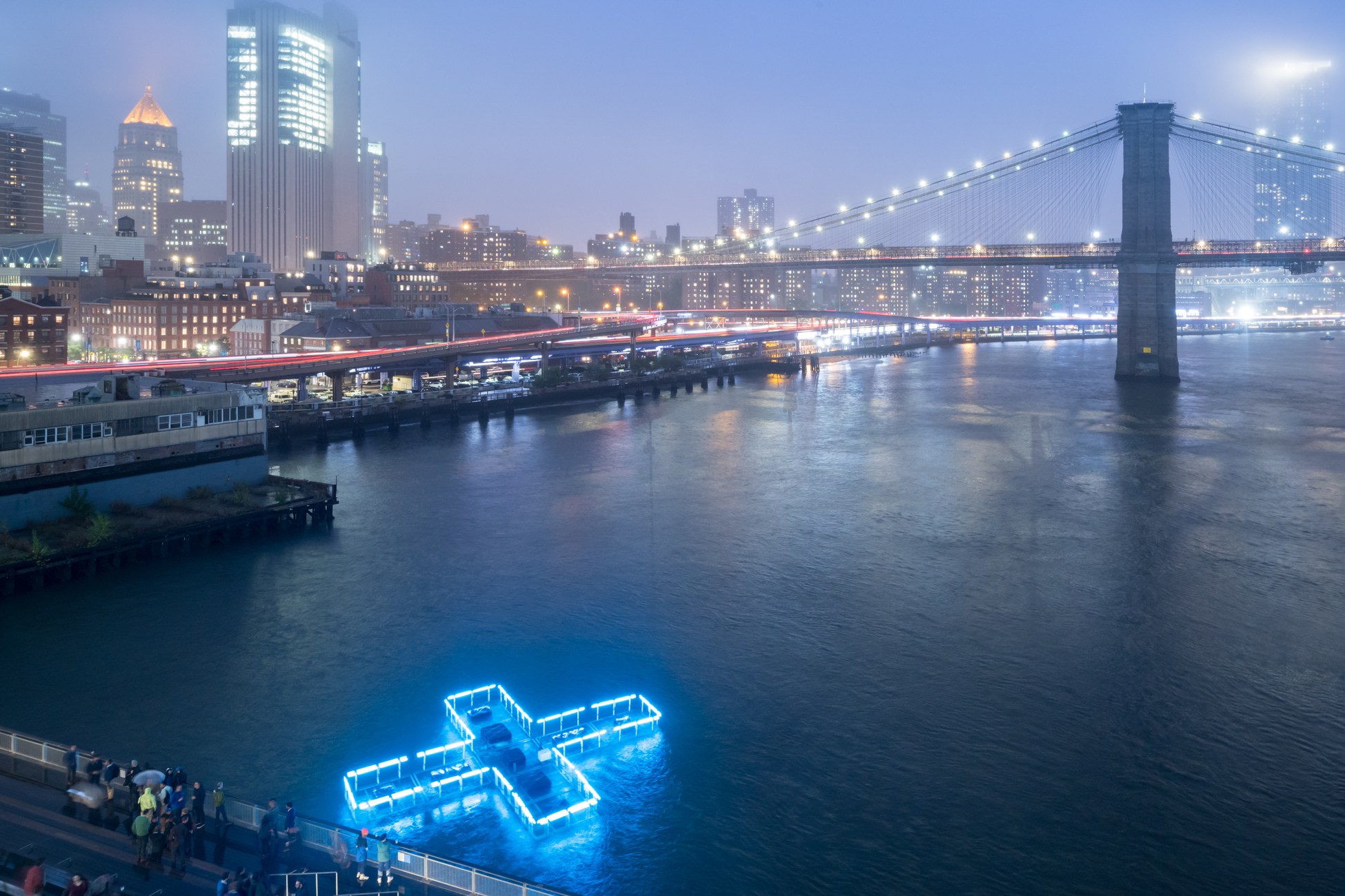 3_-POOL-Light.-Designed-by-PLAYLAB-INC.-and-Family-New-York-in-collaboration-with-Floating-Point.-Photo-by-Iwan-Baan